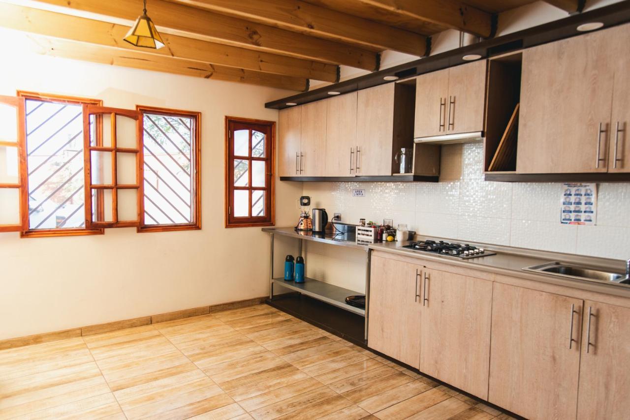 Hostal Tulvak Atacama サン・ペドロ・デ・アタカマ エクステリア 写真